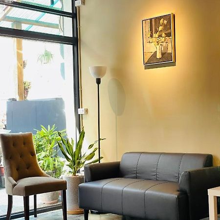 墾丁聚點旅棧 2Ps Hotel Esterno foto