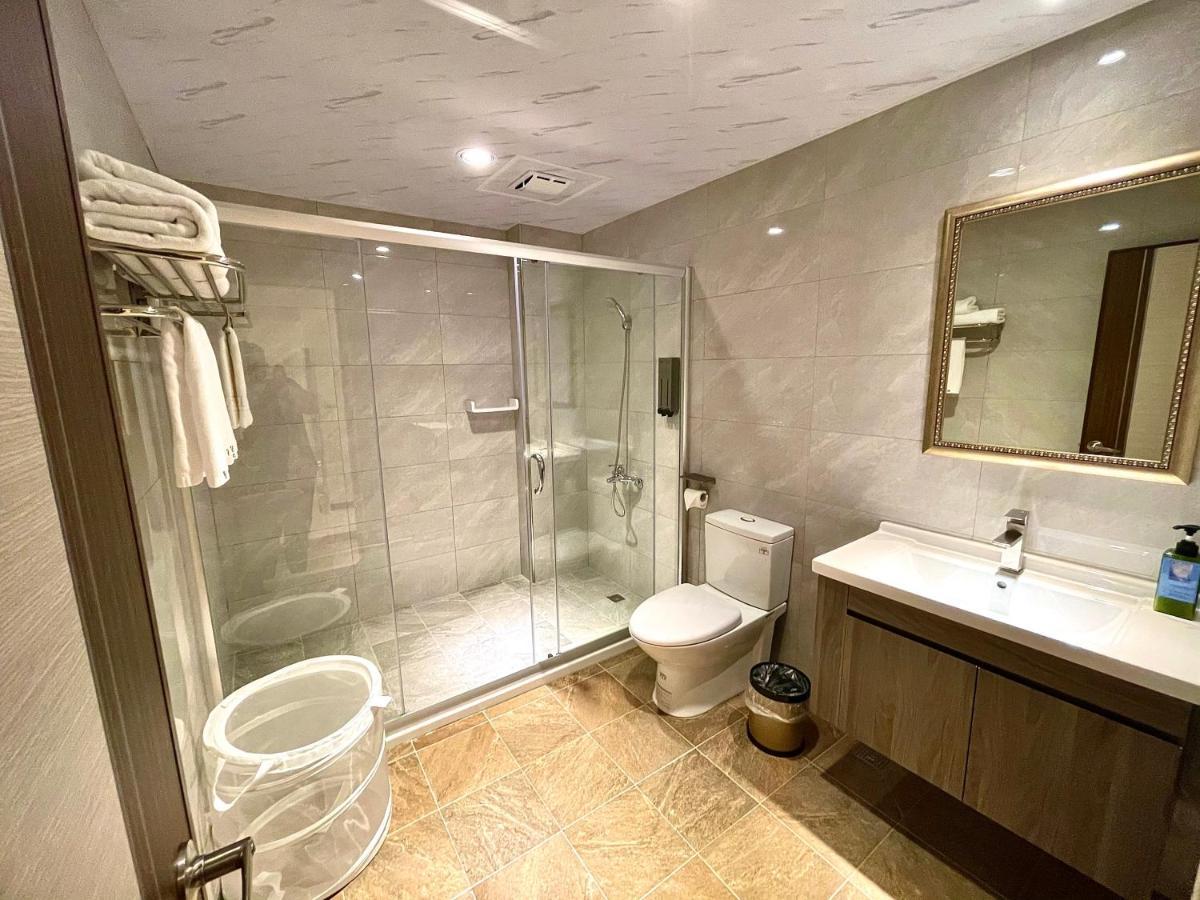 墾丁聚點旅棧 2Ps Hotel Esterno foto