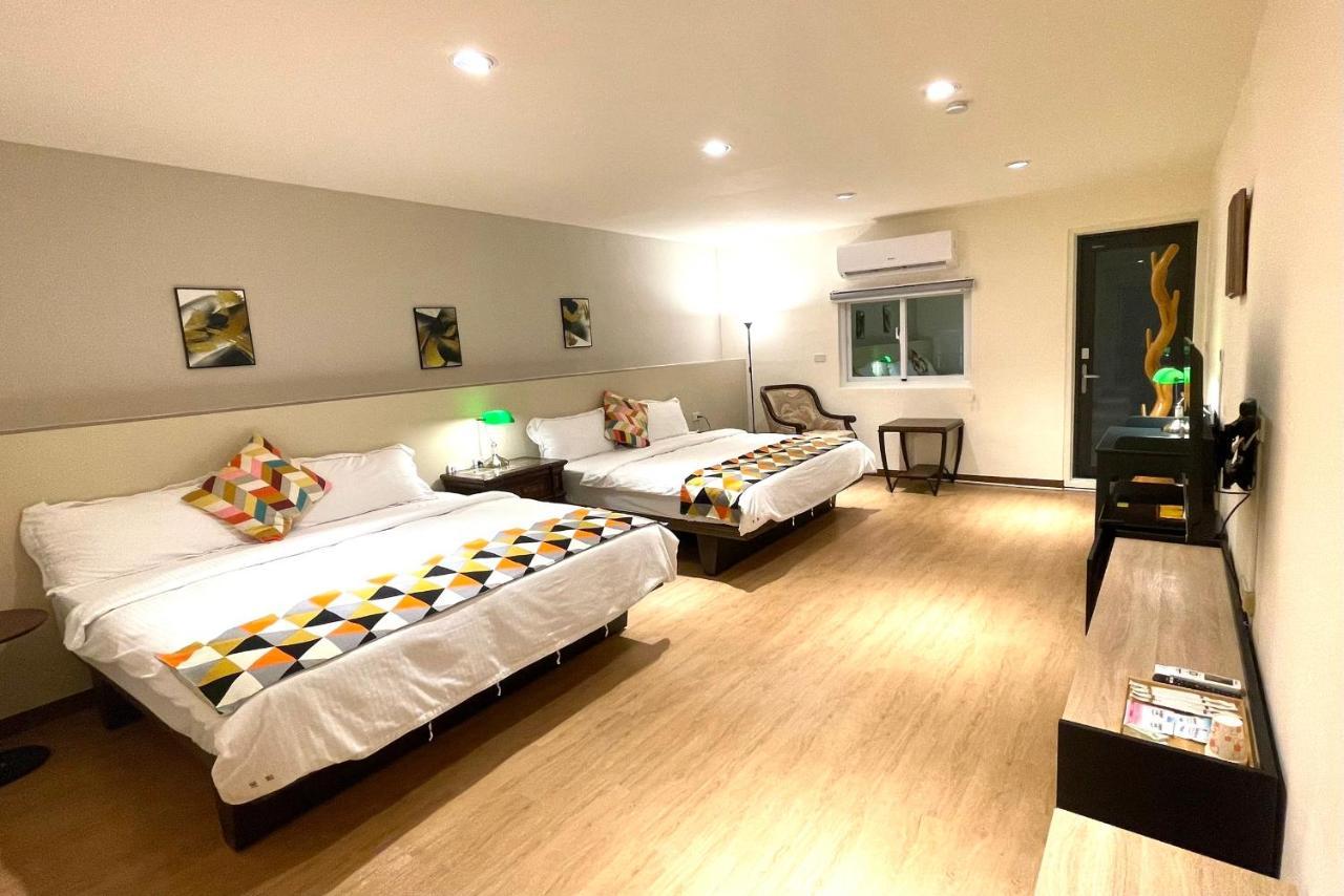 墾丁聚點旅棧 2Ps Hotel Esterno foto